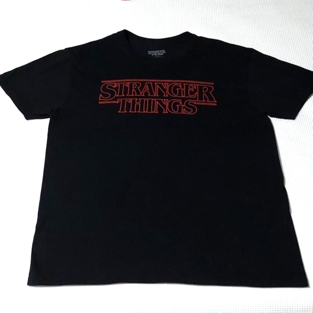 Stranger Things Men's Black Short Sleeved T-shirt VGUC Size L